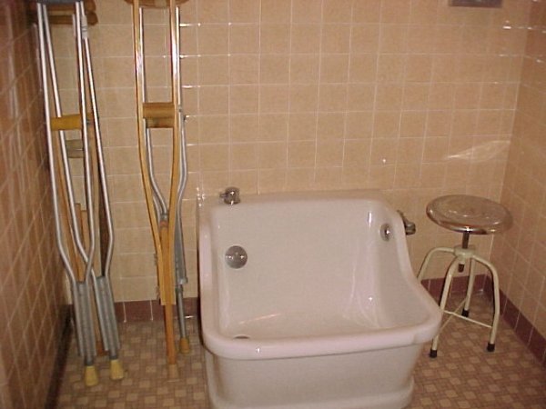 BathTub1.jpg