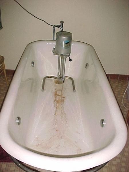 BathTub2.jpg