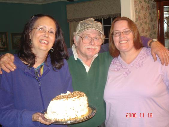 The Italian Cheese Cake, Suda, Ron and Bow.JPG