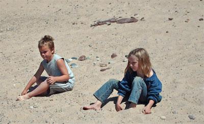 Z and Jacob diggin' the sand